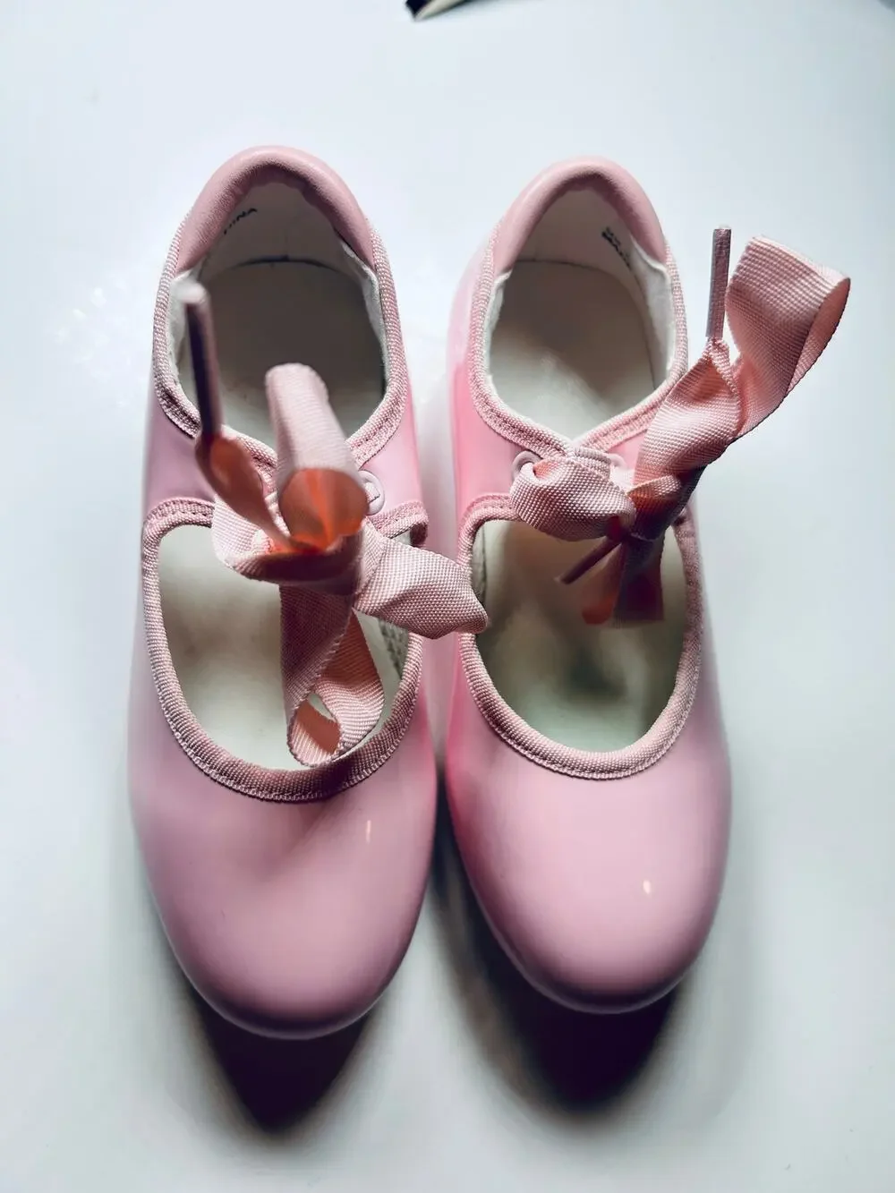 Girls pink patten leather Tap Shoes size 8 toddler NEW